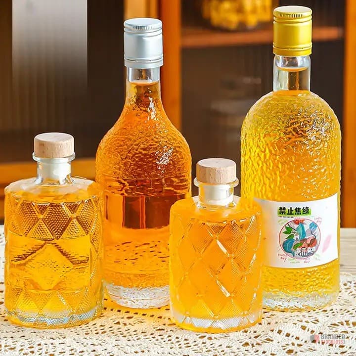 Premium Oslo Spirits Royal Glass Bottles for Alcoholic Beverages