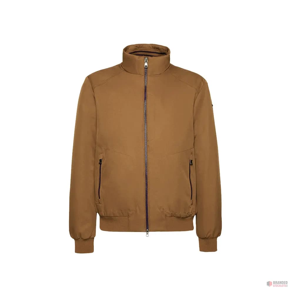 LOT of 50 men's jackets from the Geox brand for the winter season.