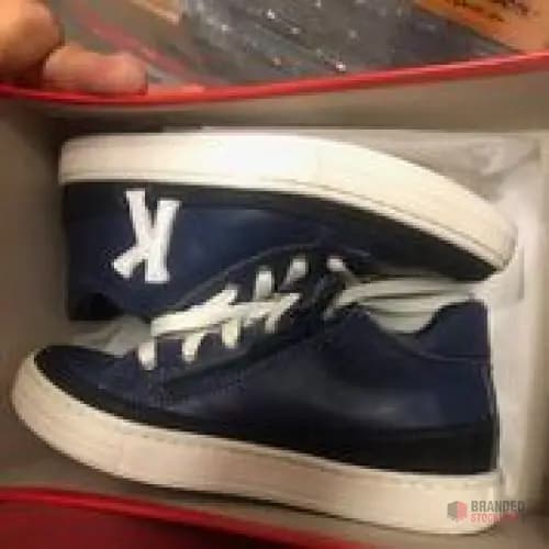Bulk Offer: 780 Pairs of Customer Return Shoes – Special Export Price €4.50 per Pair