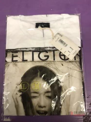 Wholesale Offer: 1600 Religion Brand T-Shirts at €5 Each