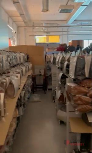 Camelia Leather Bags – Wholesale Lot retail €416.000 now €17,5 a piece... - thumbnail image - Premier B2B Stocklot Marketplace