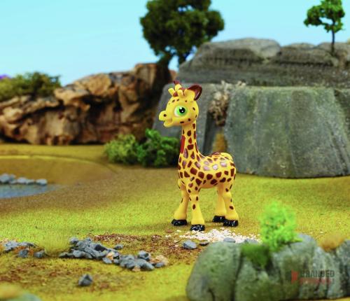 295 pieces Vet Squad Yara & 4x4, Safari Expedition, 3 Inch Articulated Vet Figure with Vehicle, pet and Accessories - thumbnail image - Premier B2B Stocklot Marketplace